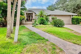 4424 Friar Tuck Ln, Sarasota, FL 34232 - Photo 1