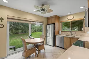 4239 Carriage Dr, Sarasota, FL 34241 - Photo 7