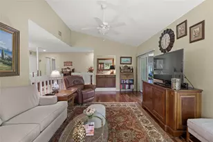 4239 Carriage Dr, Sarasota, FL 34241 - Photo 13