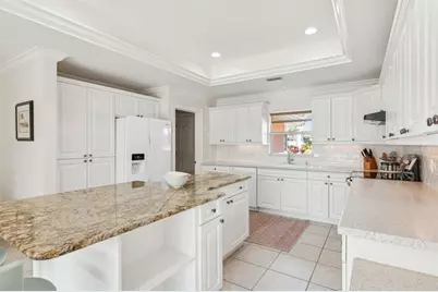531 N Spoonbill Drive, Sarasota, FL 34236 - Photo 17