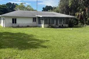 527 Parkview Dr, Sarasota, FL 34243 - Photo 3
