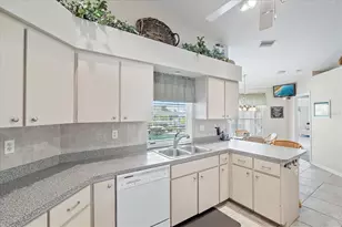 19245 Moore Haven Ct, Port Charlotte, FL 33948 - Photo 15