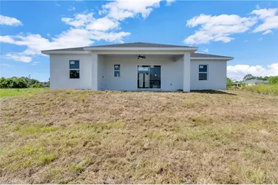 475 Raymer Street, Lehigh Acres, FL 33974 - Photo 7
