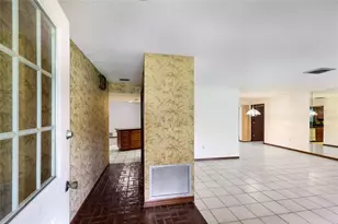 5273 Turtle Creek Ln, Sarasota, FL 34232 - Photo 7