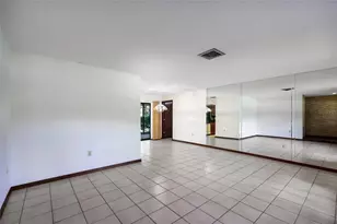 5273 Turtle Creek Ln, Sarasota, FL 34232 - Photo 9