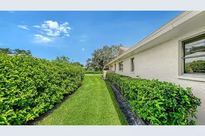 3708 Torrey Pines Way, Sarasota, FL 34238 - Photo 63