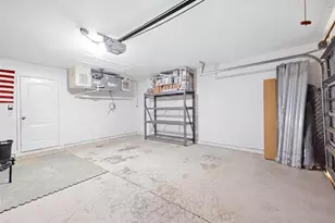 2516 33rd St W, Lehigh Acres, FL 33971 - Photo 31