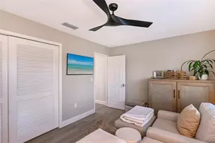 7137 Westmoreland Dr, Sarasota, FL 34243 - Photo 43