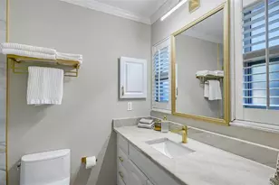 7137 Westmoreland Dr, Sarasota, FL 34243 - Photo 37