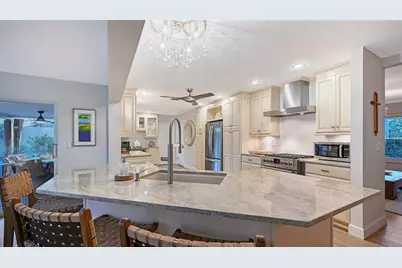 7137 Westmoreland Drive, Sarasota, FL 34243 - Photo 27