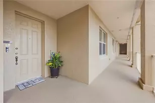 5531 Cannes Cir, Sarasota, FL 34231 - Photo 19
