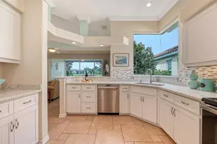 661 Misty Pine Dr, Venice, FL 34292 - Photo 25