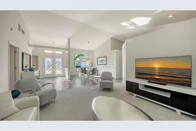 6948 Stetson Street Circle, Sarasota, FL 34243 - Photo 3