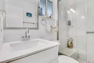 1825 University Pl, Sarasota, FL 34235 - Photo 5
