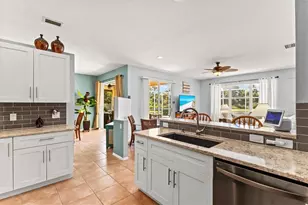 7107 91st St E, Palmetto, FL 34221 - Photo 13