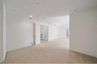 6623 38th Lane E, Sarasota, FL 34243 - Photo 31