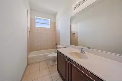 6623 38th Lane E, Sarasota, FL 34243 - Photo 35