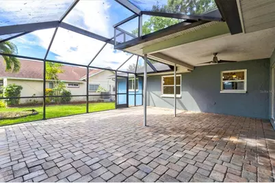 7129 Queen Palm Circle, Sarasota, FL 34243 - Photo 47