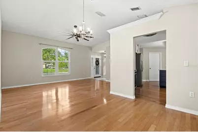 7129 Queen Palm Circle, Sarasota, FL 34243 - Photo 17