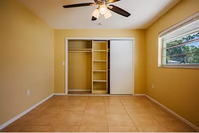 2339 Riverwood Pines Drive, Sarasota, FL 34231 - Photo 7