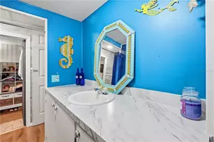 12507 Cortez Road W, Cortez, FL 34215 - Photo 19