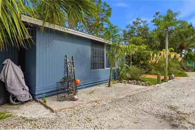 12507 Cortez Road W #2, Cortez, FL 34215 - Photo 37