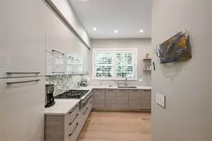 1749 Lincoln Park Cir, Sarasota, FL 34236 - Photo 19