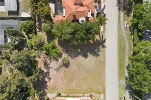1740 Assisi Dr, Sarasota, FL 34231 - Photo 5