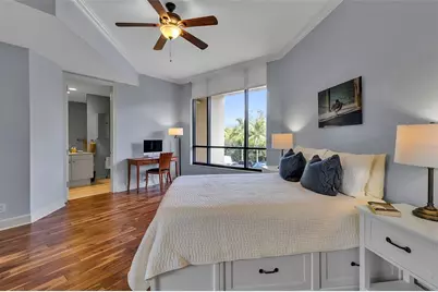 1241 Gulf Of Mexico Drive #109, Longboat Key, FL 34228 - Photo 21