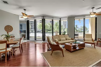 1241 Gulf Of Mexico Drive #109, Longboat Key, FL 34228 - Photo 5