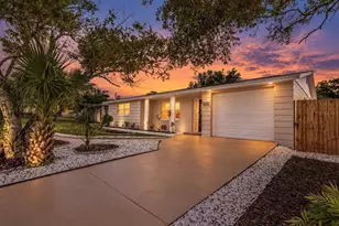 6200 Emerald Dr, New Port Richey, FL 34653 - Photo 1
