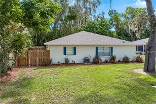 1613 28th St W, Bradenton, FL 34205 - Photo 15