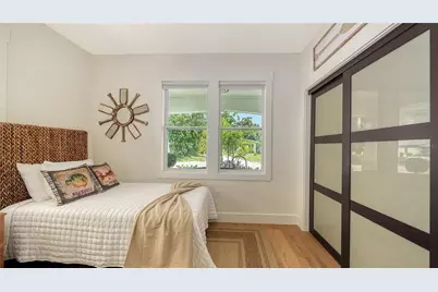 2546 Loma Linda Street, Sarasota, FL 34239 - Photo 23