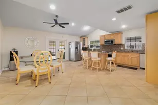 6012 Francis Dr, Apollo Beach, FL 33572 - Photo 13