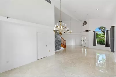 2429 Whippoorwill Circle, Sarasota, FL 34231 - Photo 9