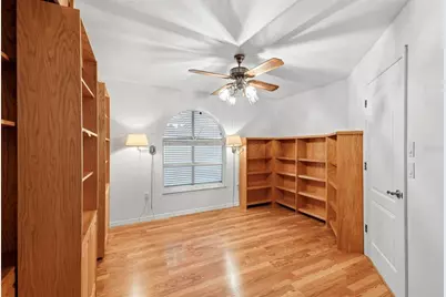 2429 Whippoorwill Circle, Sarasota, FL 34231 - Photo 11
