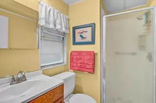 145 Edgewood Dr, Osprey, FL 34229 - Photo 17