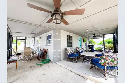 2751 72nd Avenue Drive E, Sarasota, FL 34243 - Photo 29