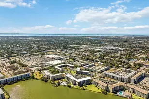 3983 Lake Bayshore Dr, Bradenton, FL 34205 - Photo 37