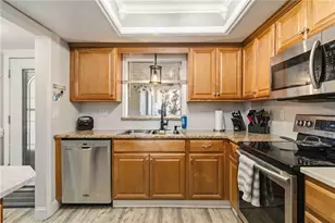 3983 Lake Bayshore Dr, Bradenton, FL 34205 - Photo 17