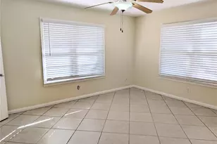 1010 Indian Beach Dr, Sarasota, FL 34234 - Photo 9