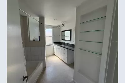 8735 Dunmore Drive, Sarasota, FL 34231 - Photo 11