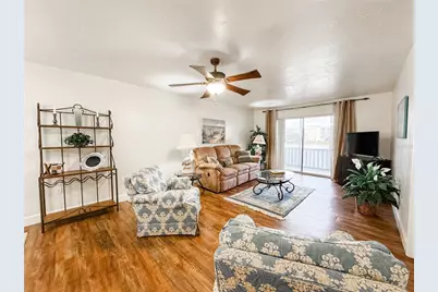 3362 Lake Bayshore Drive #P214, Bradenton, FL 34205 - Photo 13