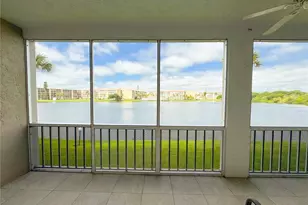 3362 Lake Bayshore Dr, Bradenton, FL 34205 - Photo 17