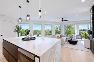 1406 Tangier Way, Sarasota, FL 34239 - Photo 33