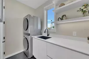 1406 Tangier Way, Sarasota, FL 34239 - Photo 53