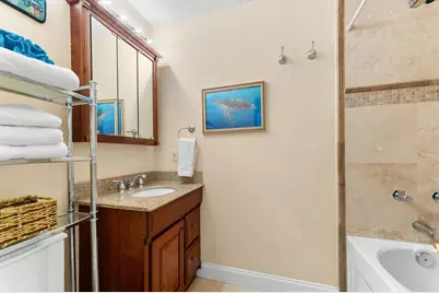 6451 Elmwood Avenue #H, Sarasota, FL 34231 - Photo 35