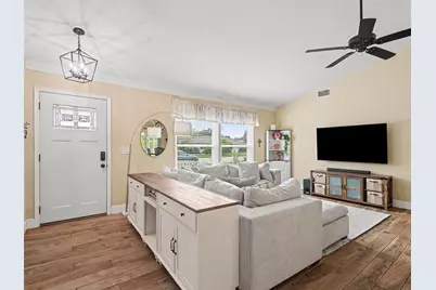 4333 Charing Cross Road, Sarasota, FL 34241 - Photo 5
