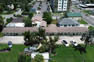 2405 10th St W, Bradenton, FL 34205 - Photo 1