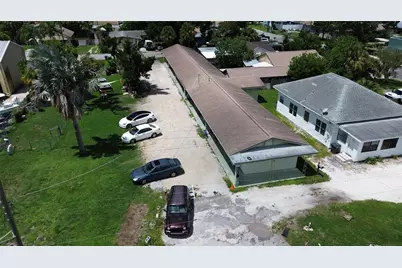 2405 10th Street W, Bradenton, FL 34205 - Photo 5